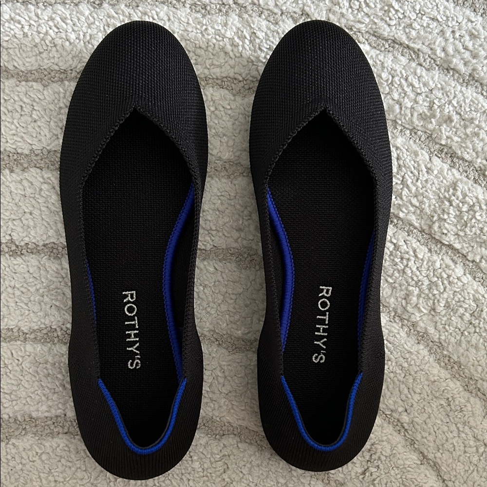 Rothy's Black and Blue Flats